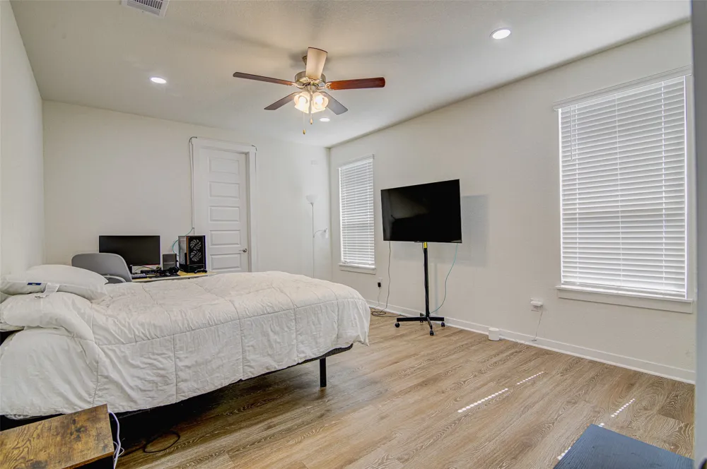 106 Bear Paw Run Georgetown, TX 78628