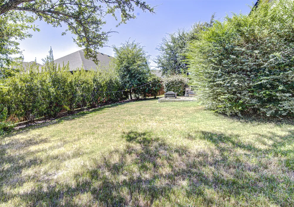 106 Bear Paw Run Georgetown, TX 78628