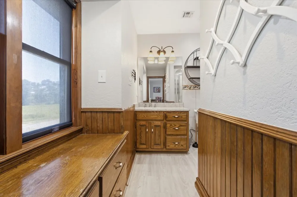 9421 County Road 3670 Allen, OK 74825