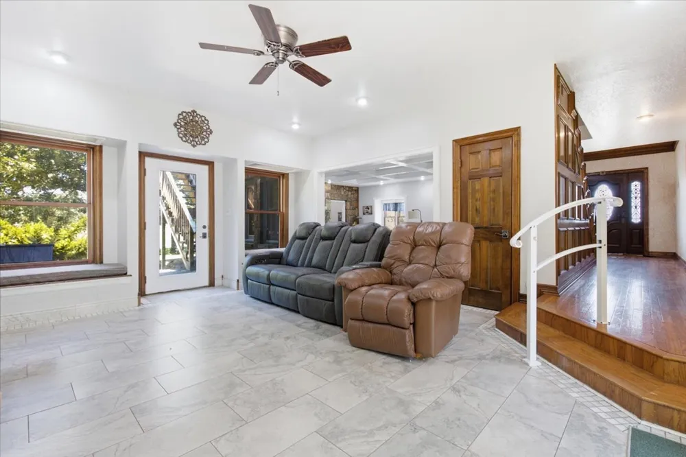 9421 County Road 3670 Allen, OK 74825
