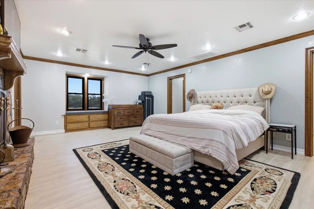 9421 County Road 3670 Allen, OK 74825