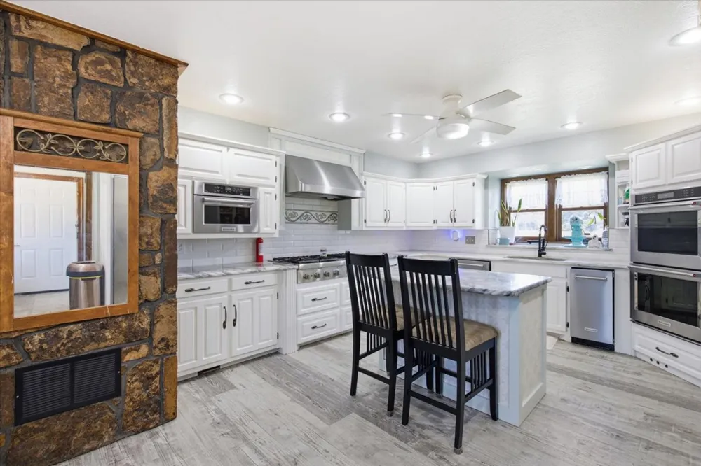 9421 County Road 3670 Allen, OK 74825