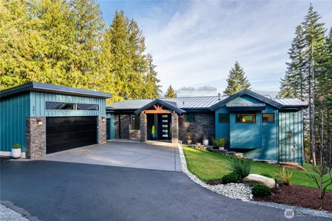 501 Vesper Way