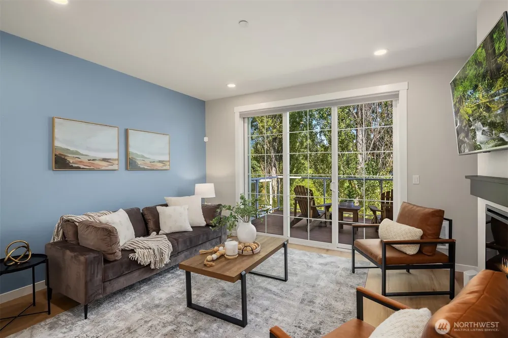 7574 129th Place SE #B102 Newcastle, WA 98056