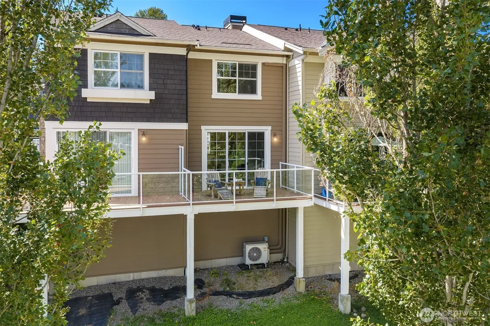 7574 129th Place SE #B102 Newcastle, WA 98056