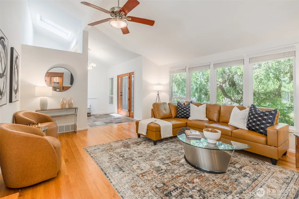 12617 NE 5th Street Bellevue, WA 98005