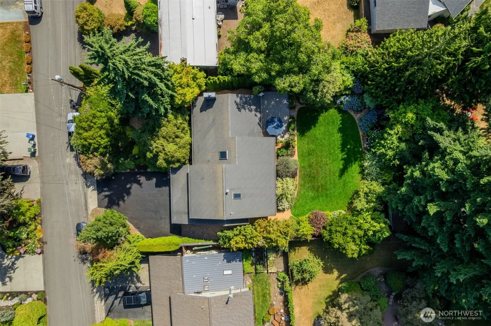 12617 NE 5th Street Bellevue, WA 98005