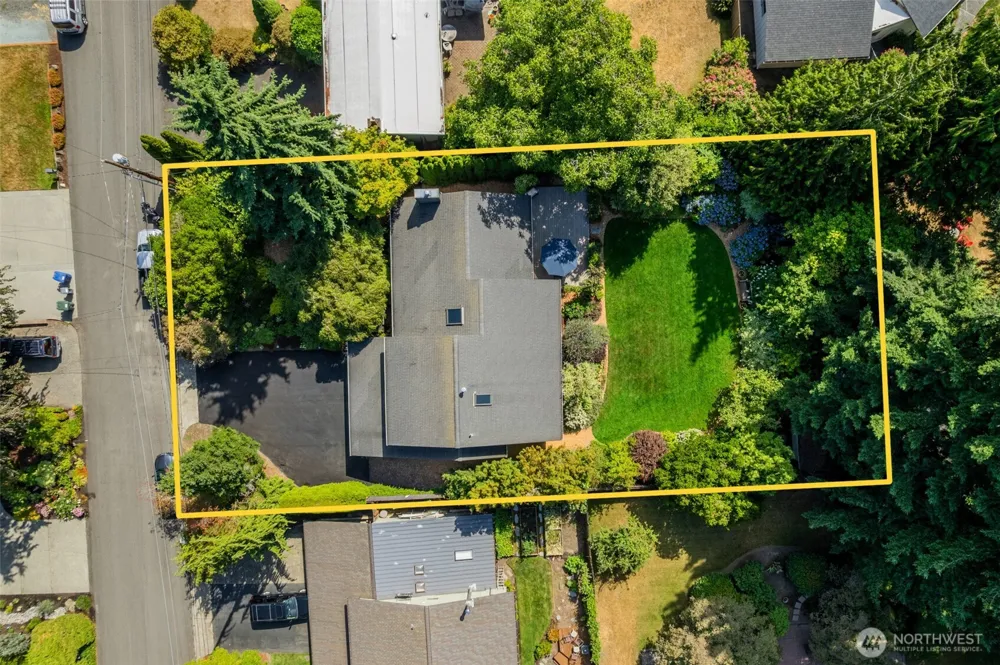 12617 NE 5th Street Bellevue, WA 98005