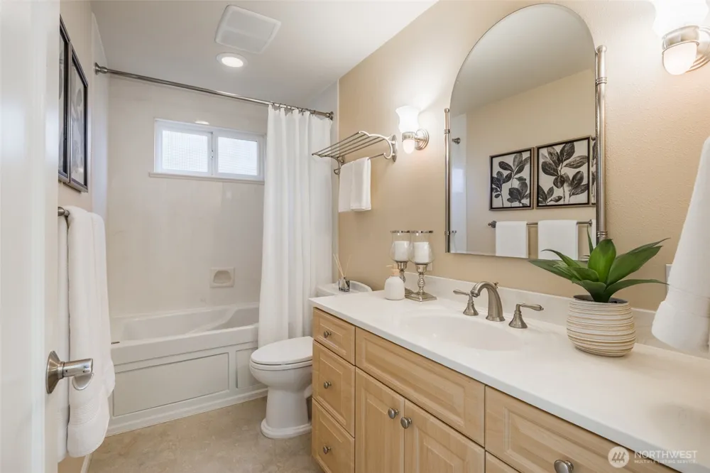 12617 NE 5th Street Bellevue, WA 98005
