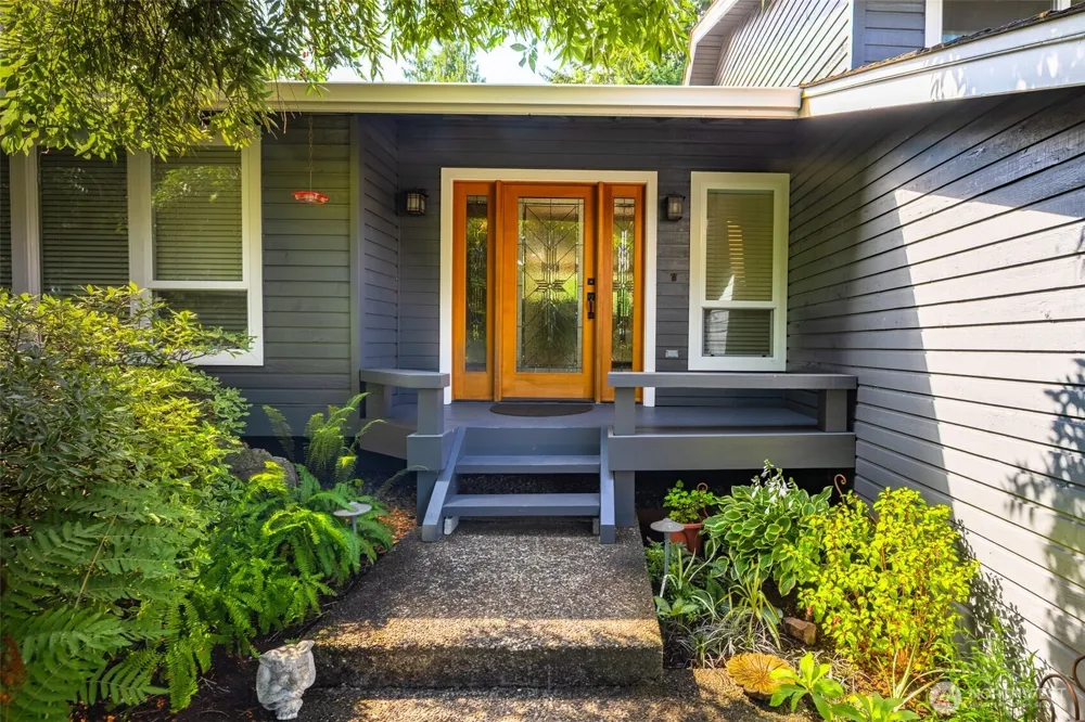 12617 NE 5th Street Bellevue, WA 98005