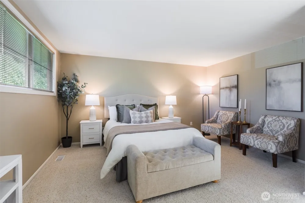 12617 NE 5th Street Bellevue, WA 98005