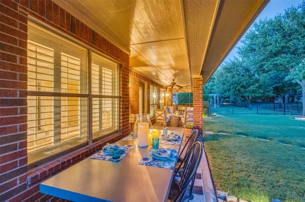 8901 Crestview Drive Denton, TX 76207