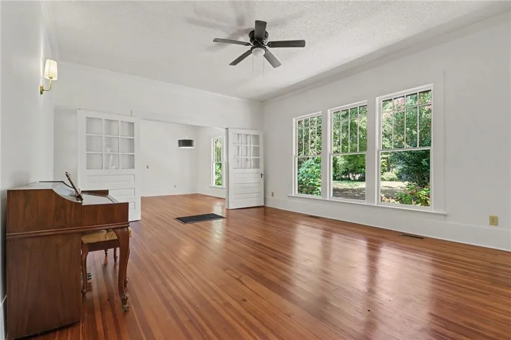 64 S Main Street Watkinsville, GA 30677