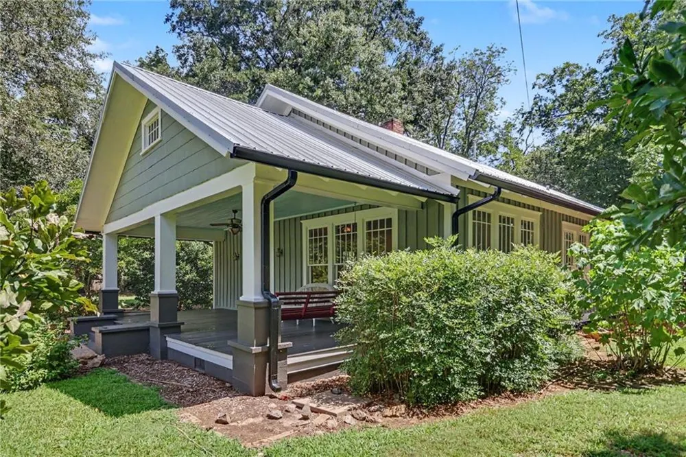 64 S Main Street Watkinsville, GA 30677