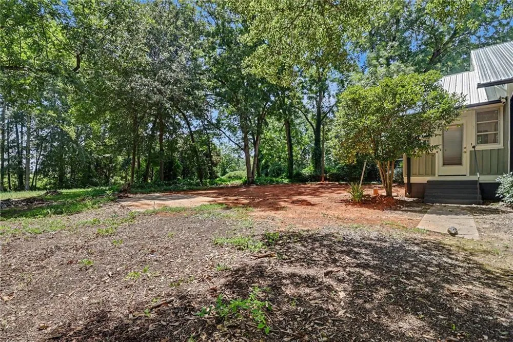 64 S Main Street Watkinsville, GA 30677