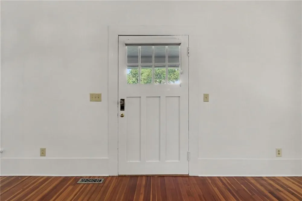 64 S Main Street Watkinsville, GA 30677
