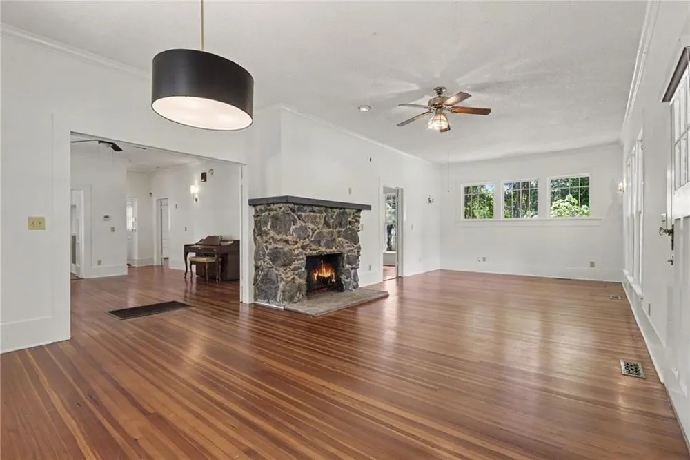 64 S Main Street Watkinsville, GA 30677