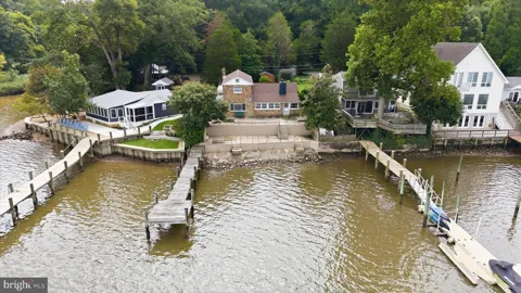 31 BORENS SHORE ROAD