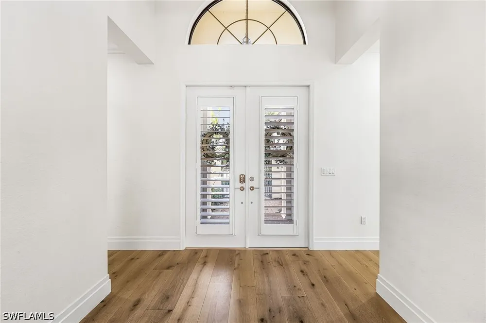 Caldera Circle Naples, FL 34119