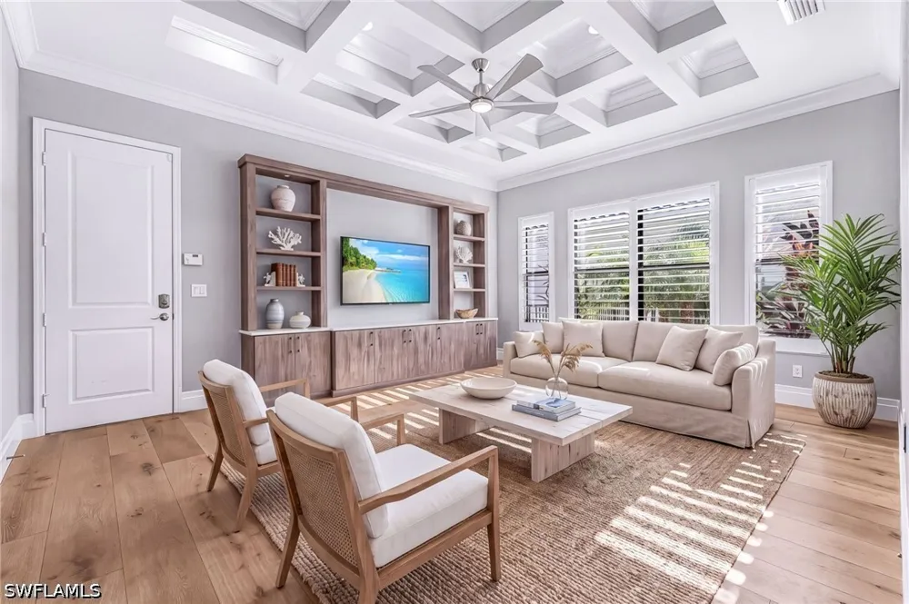 Caldera Circle Naples, FL 34119