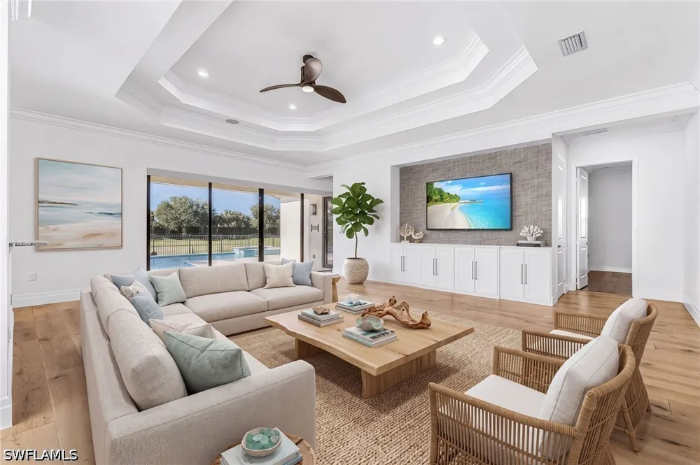 Caldera Circle Naples, FL 34119