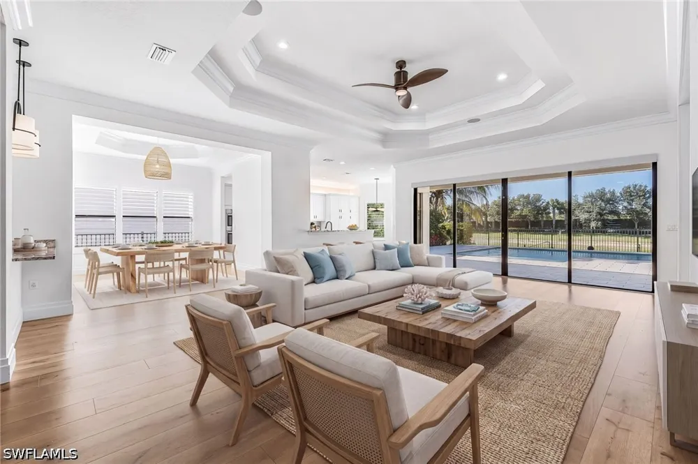Caldera Circle Naples, FL 34119