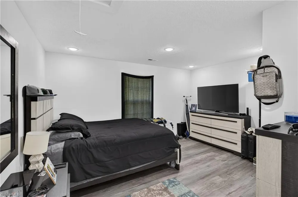 1119 Old Cedar Falls Road Asheboro, NC 27203