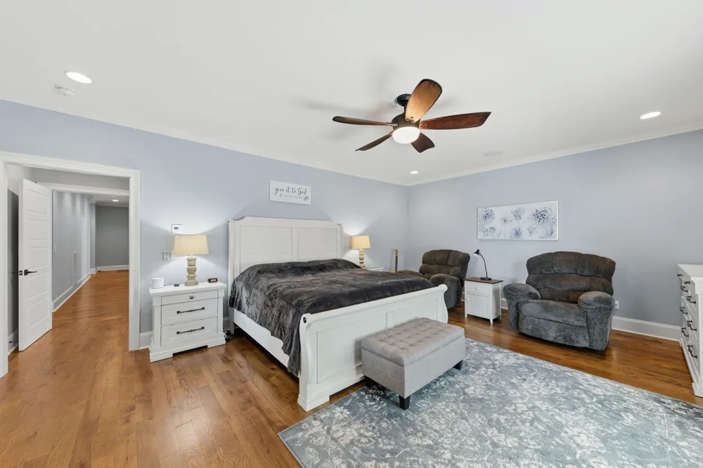 1725 Mayflower Dr Columbia, TN 38401