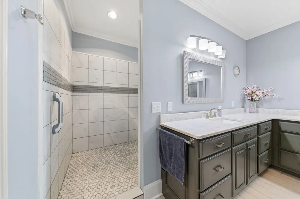 1725 Mayflower Dr Columbia, TN 38401