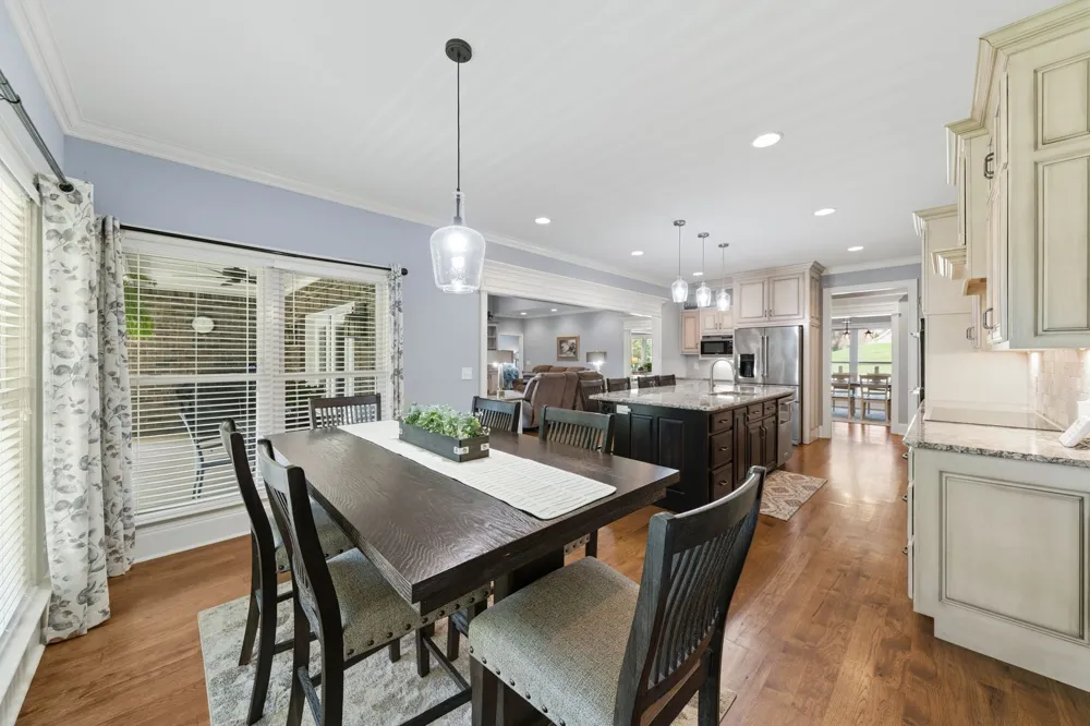 1725 Mayflower Dr Columbia, TN 38401