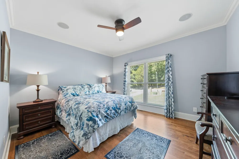 1725 Mayflower Dr Columbia, TN 38401