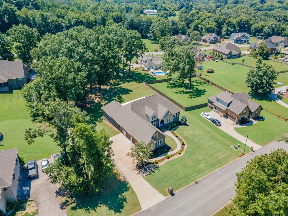 1725 Mayflower Dr Columbia, TN 38401