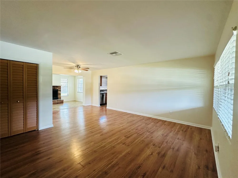 218 S MAYWOOD AVENUE Clearwater, FL 33765