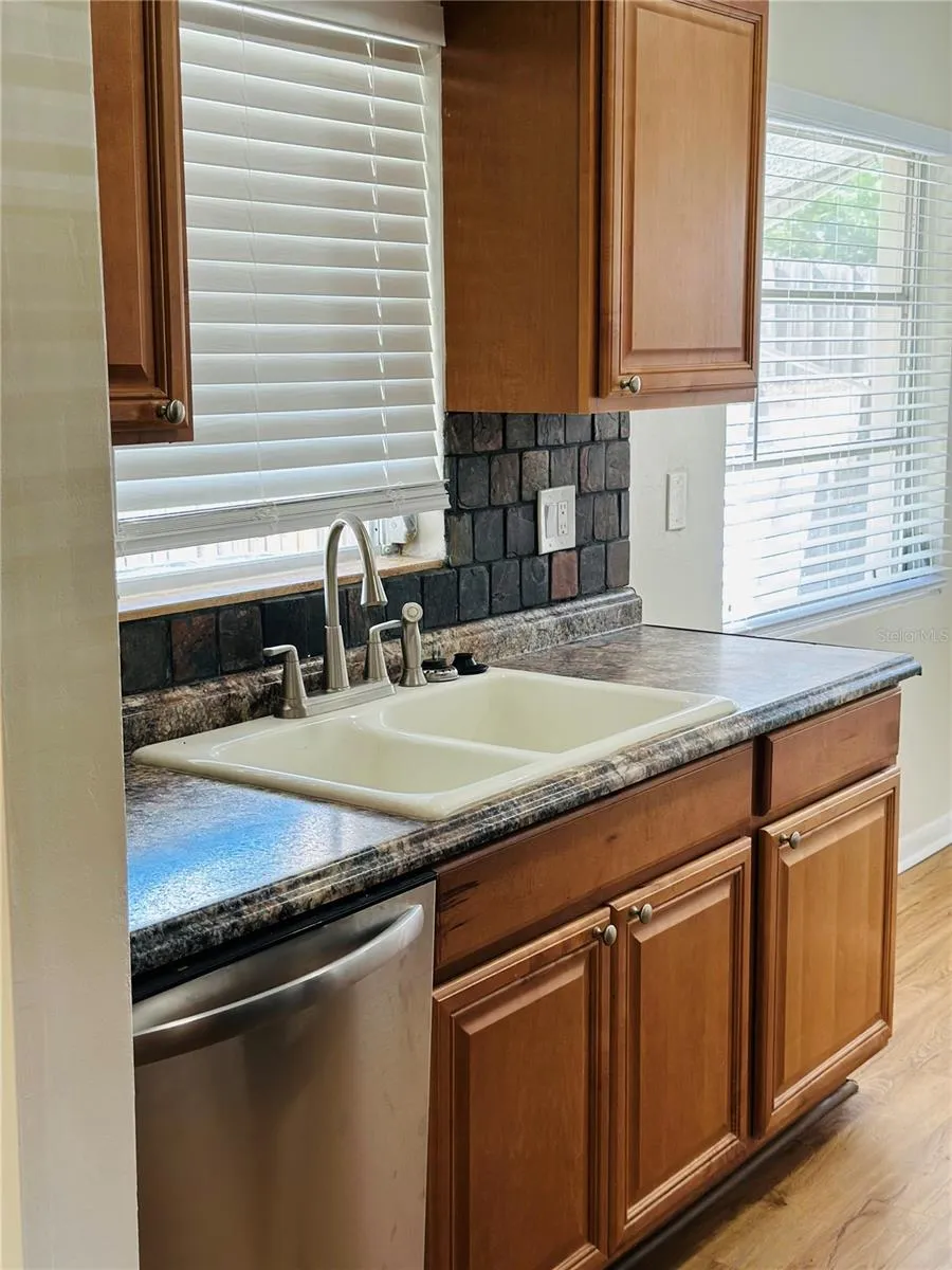 218 S MAYWOOD AVENUE Clearwater, FL 33765