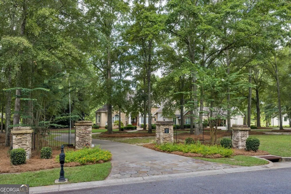 205 Walton Chase Perry, GA 31069