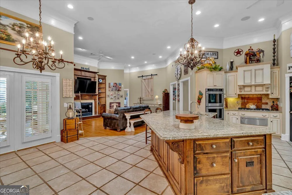205 Walton Chase Perry, GA 31069