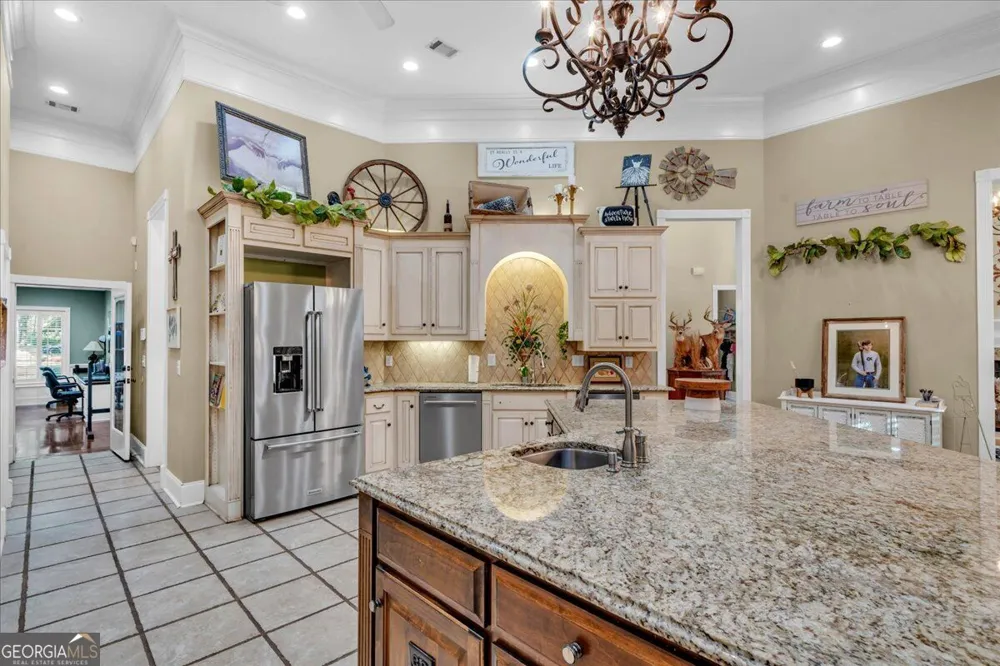 205 Walton Chase Perry, GA 31069