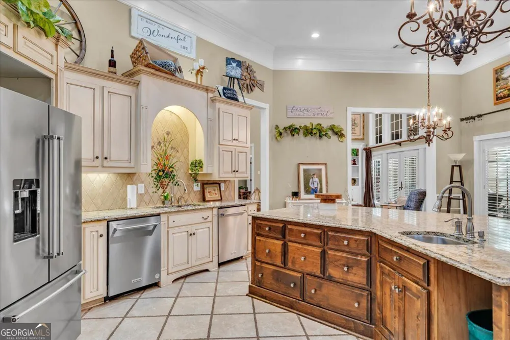 205 Walton Chase Perry, GA 31069