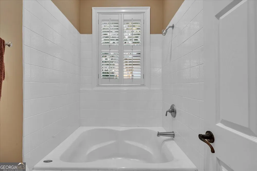 205 Walton Chase Perry, GA 31069