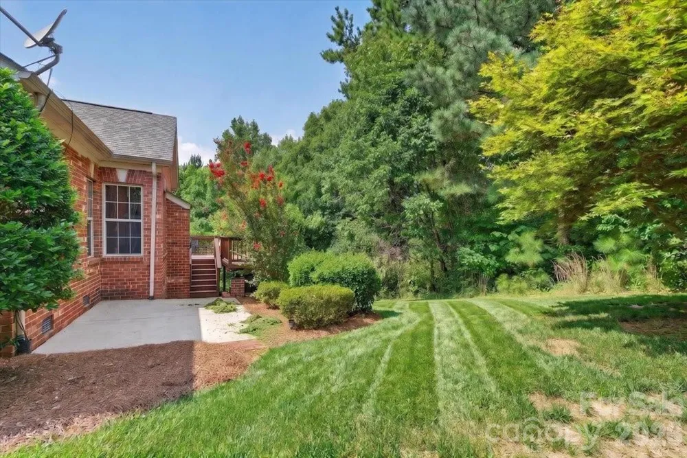 1273 Winged Foot Drive Denver, NC 28037