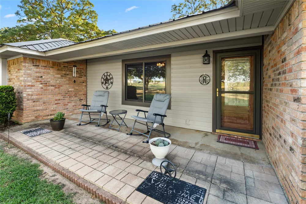 330 Farm Road 900 S Saltillo, TX 75478