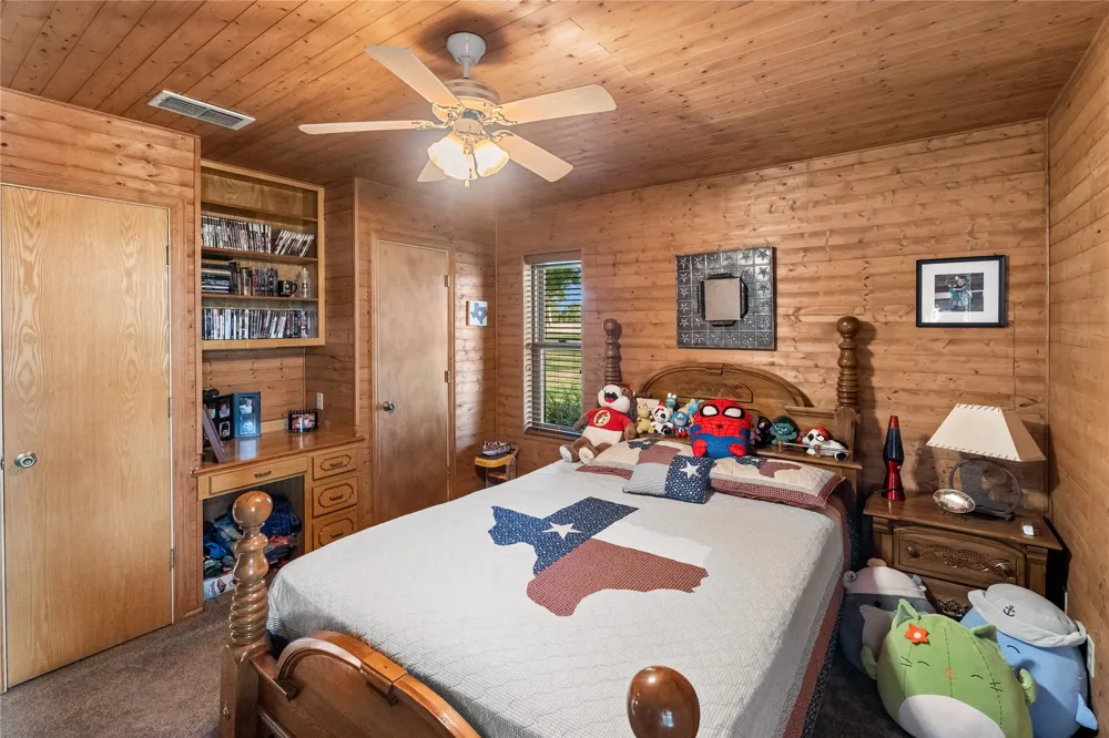 330 Farm Road 900 S Saltillo, TX 75478