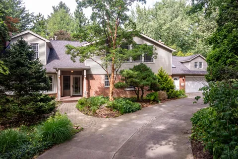 21200 W 13 Mile Road