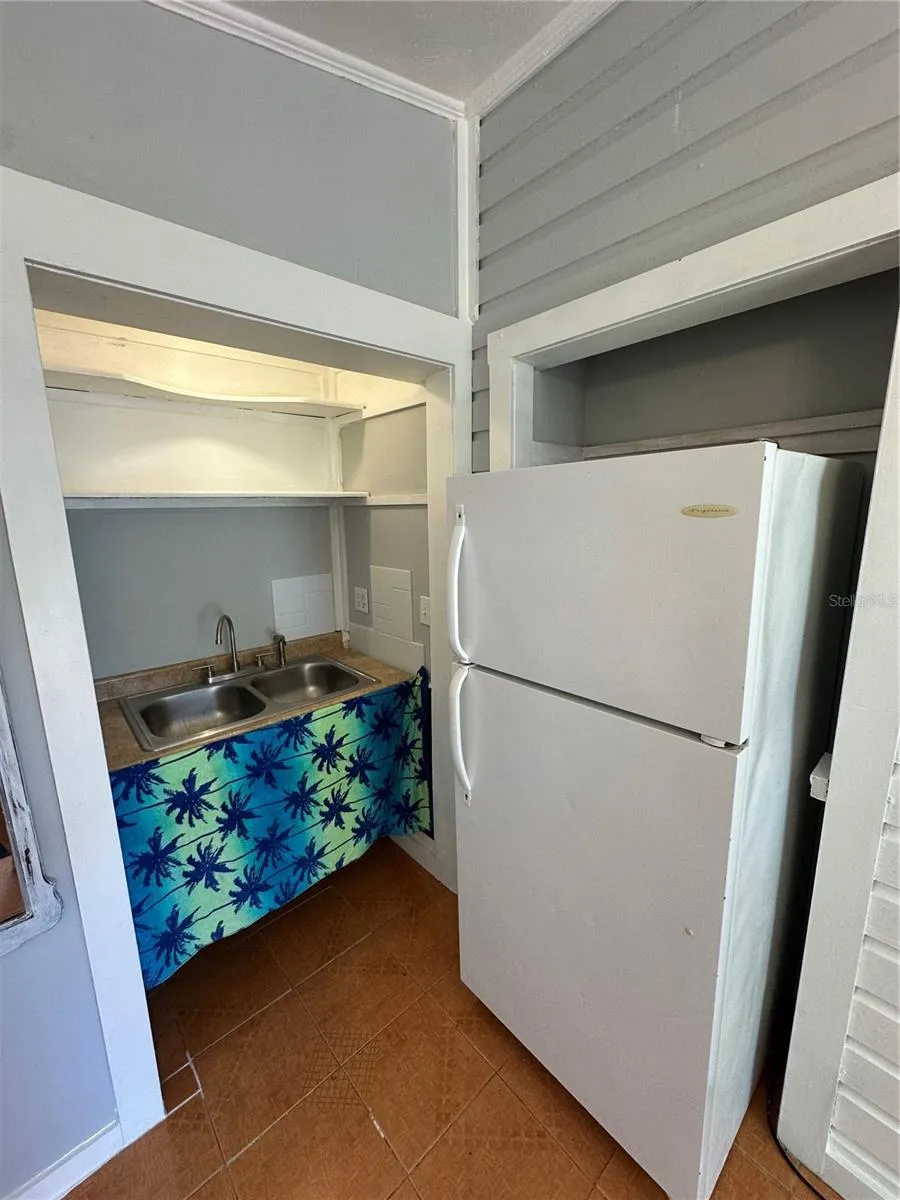310 SPRING COURT #B Clearwater, FL 33755