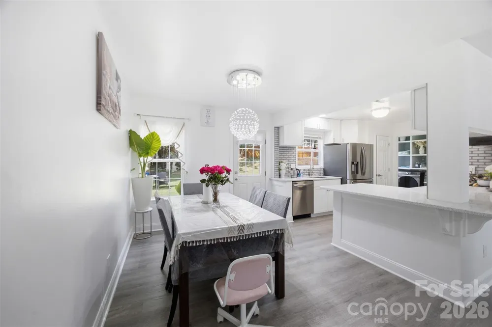 7204 Hidden Creek Drive Charlotte, NC 28214