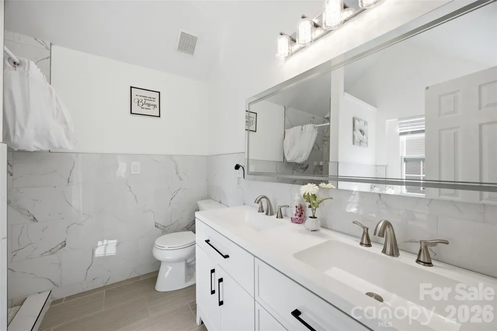 7204 Hidden Creek Drive Charlotte, NC 28214