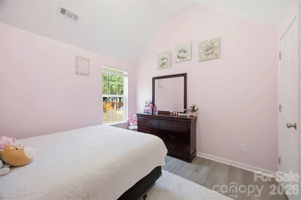7204 Hidden Creek Drive Charlotte, NC 28214
