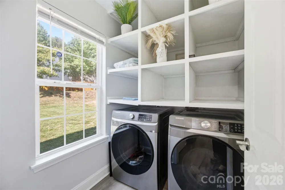 7204 Hidden Creek Drive Charlotte, NC 28214