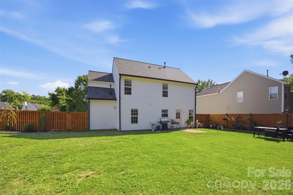 7204 Hidden Creek Drive Charlotte, NC 28214