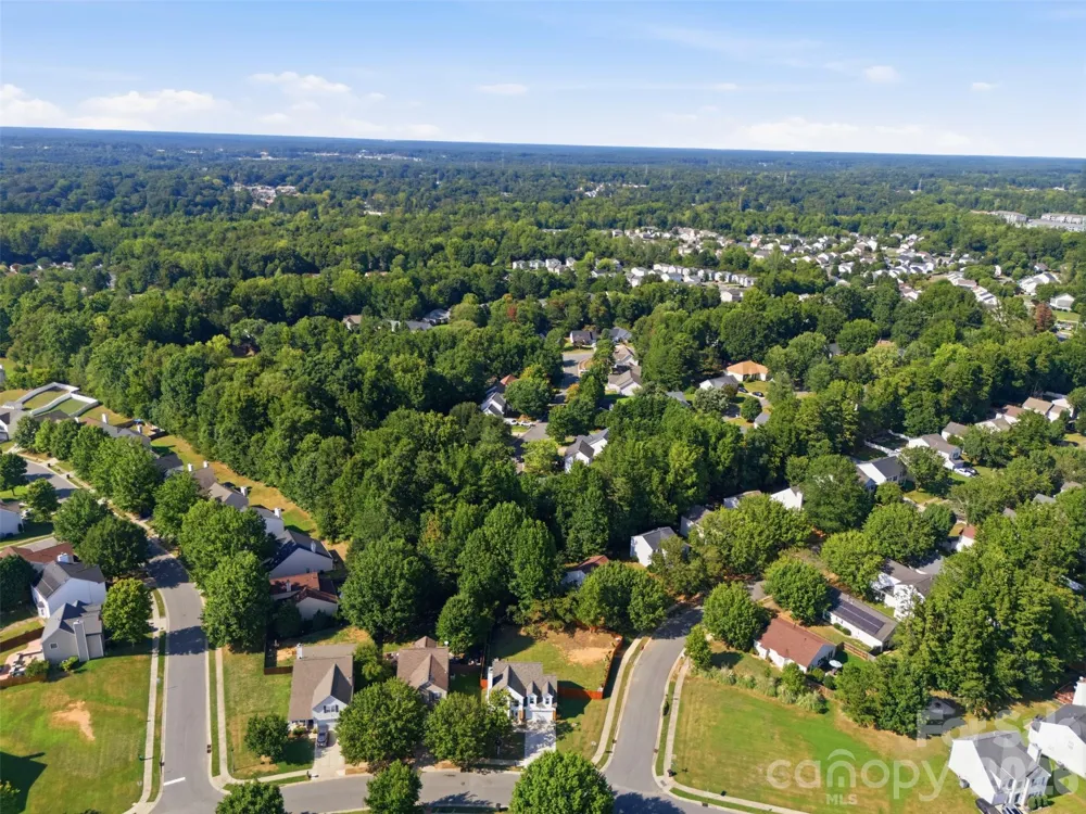 7204 Hidden Creek Drive Charlotte, NC 28214